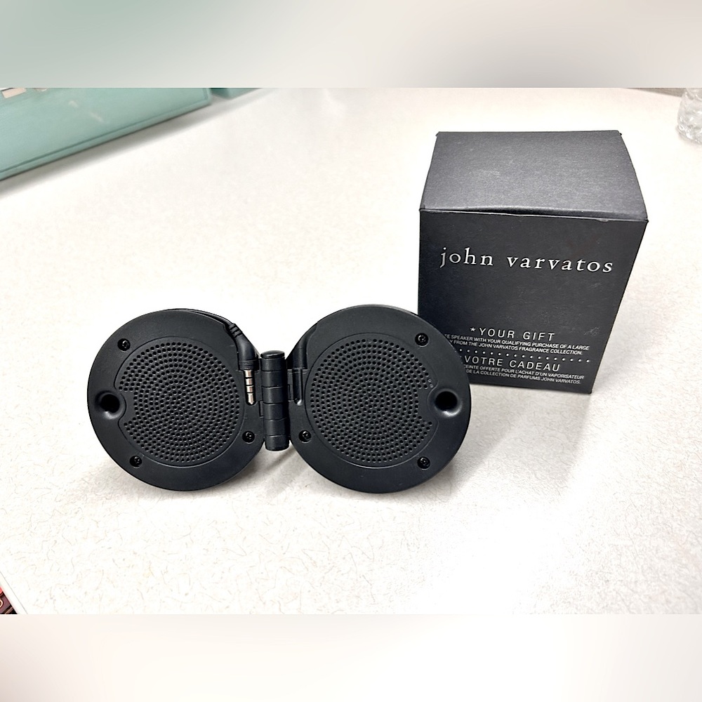 Millennium Y2K John Varvatos Bluetooth Speaker Mini w/ Box yr 2000